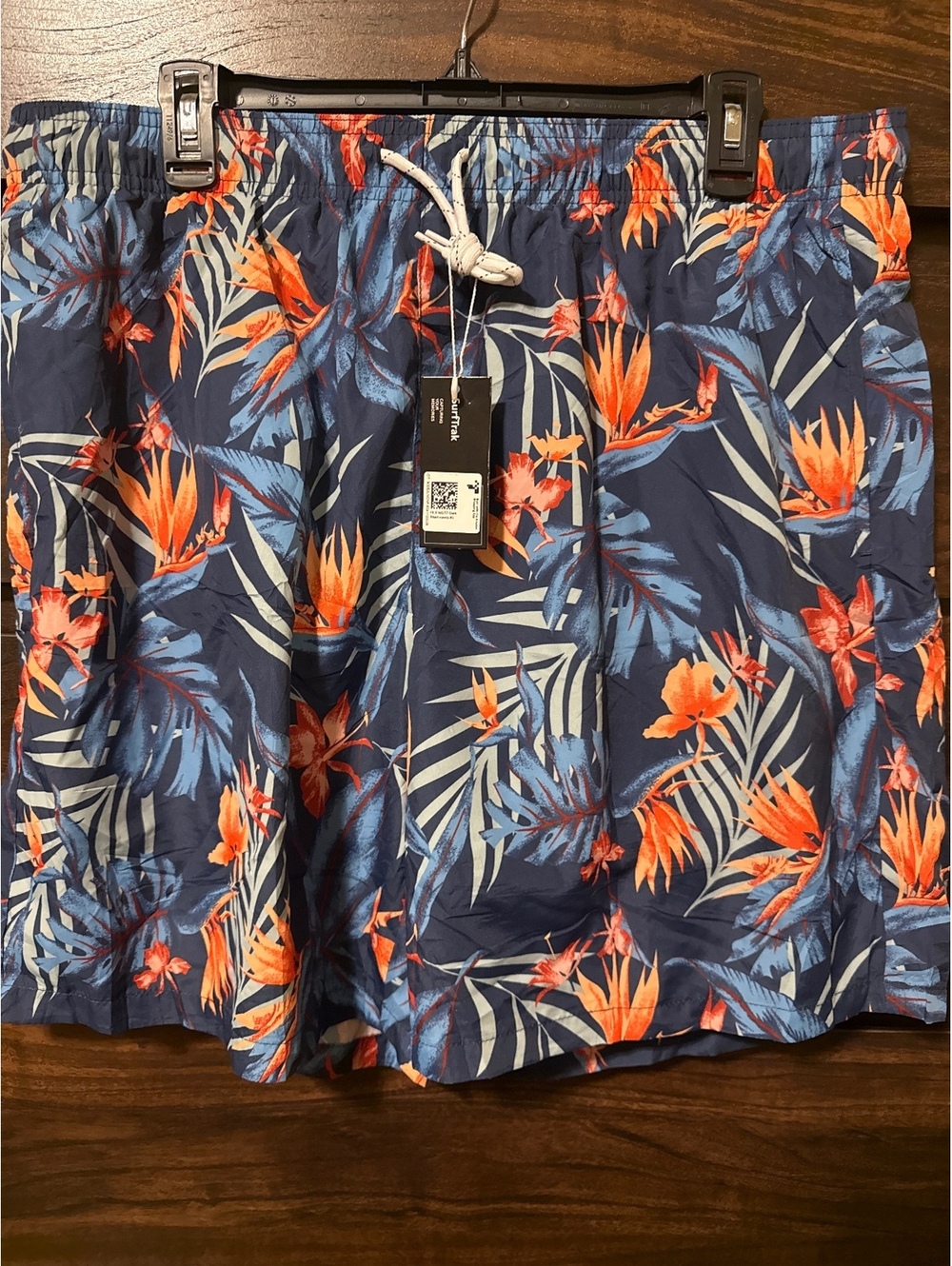 SurfTrak Men's XL Floral Print Swim Shorts